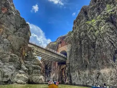 جاذبه های کردستان